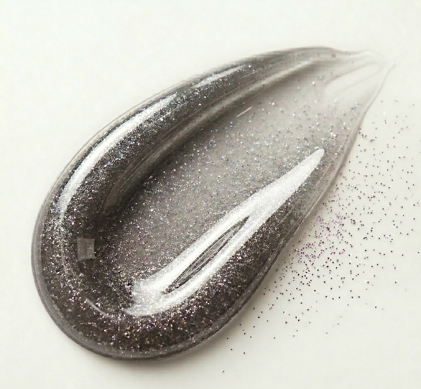 BELEY Glitter Lip Oil – Silver Iridescent Shimmer